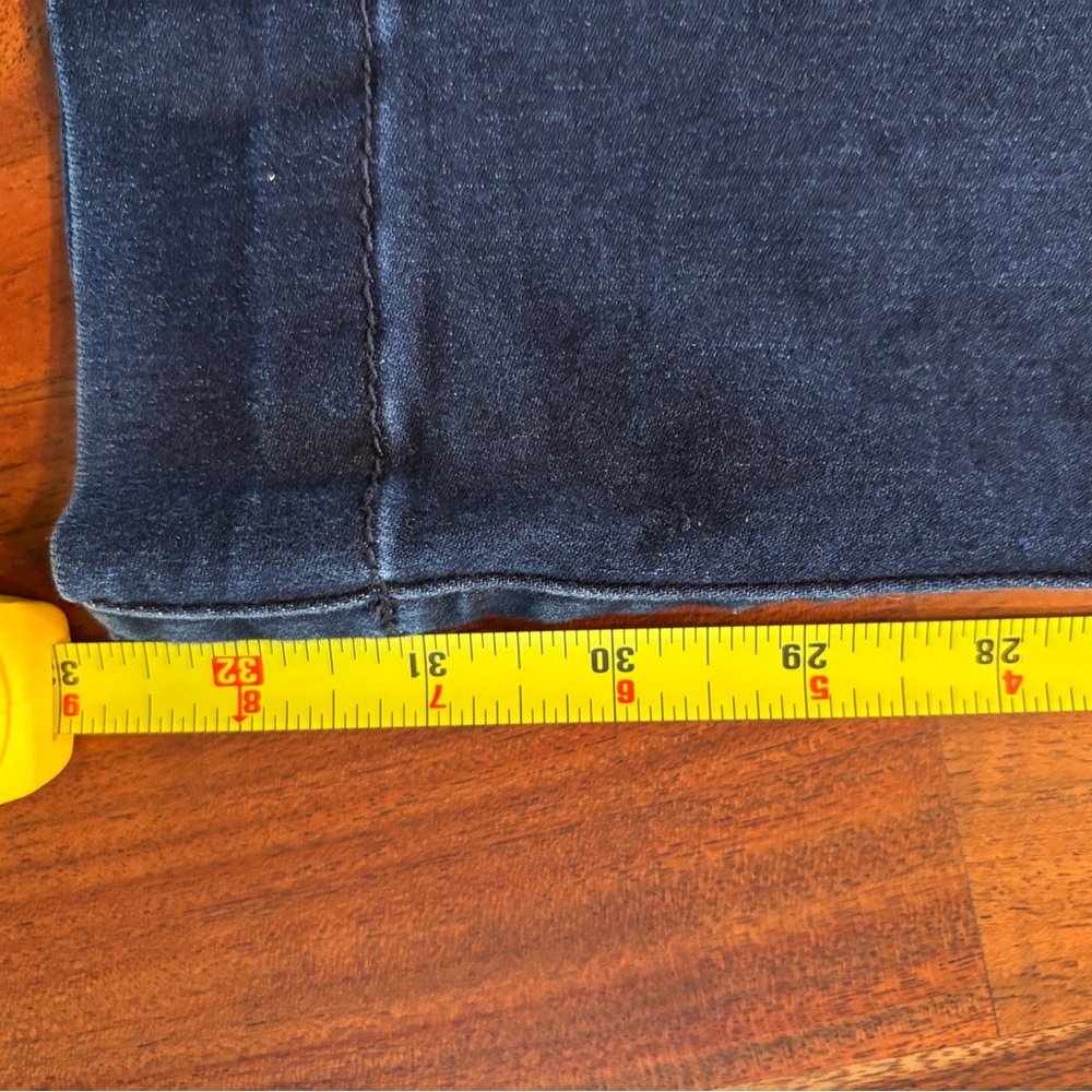 Free People We The Free "Dallas Flare" Jeans - Size 28 - Picture 8 of 8